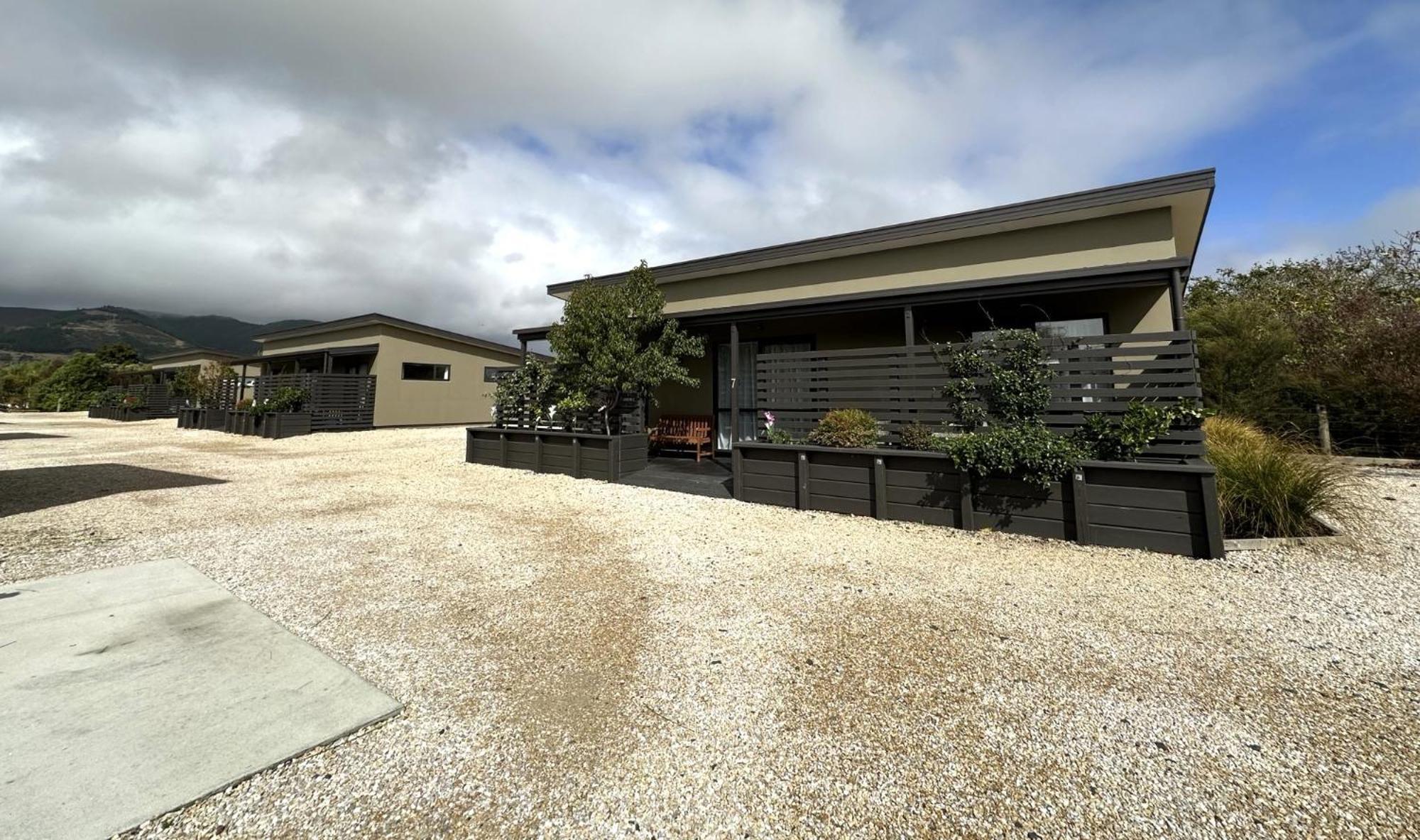 Country Retreats On Ranzau 7 Apartment Hope